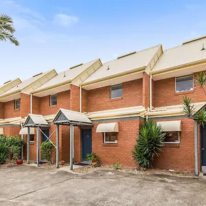 Hotel Spring Hill Terraces, Brisbane